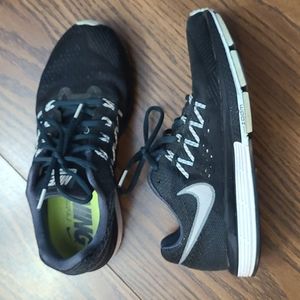NIKE SNEAKERS